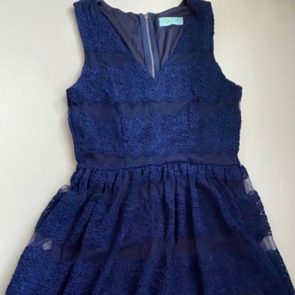 Dark blue dress